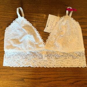 NEW Maidenform White Lace Bralette XL DM1127
